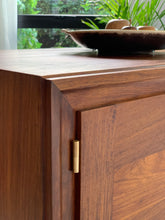Load image into Gallery viewer, Kiaat Artecasa Sideboard