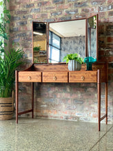 Load image into Gallery viewer, Mid-Century dressing table