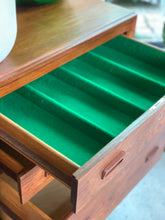 Load image into Gallery viewer, Kiaat Artecasa Sideboard