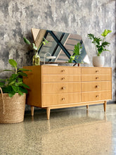 Load image into Gallery viewer, Meredew dresser chest