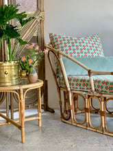 Load image into Gallery viewer, Retro Cane Daybed