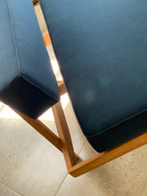 Load image into Gallery viewer, Mid-Century Oak Daybed / Couch