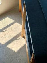 Load image into Gallery viewer, Mid-Century Oak Daybed / Couch
