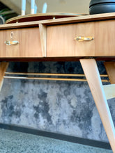 Load image into Gallery viewer, Mid-Century Dressing Table