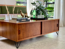 Load image into Gallery viewer, Coffee Table (Double Sided)
