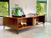 Load image into Gallery viewer, Coffee Table (Double Sided)