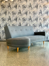 Load image into Gallery viewer, Retro chaise lounge