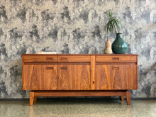Load image into Gallery viewer, Novocraft Sideboard