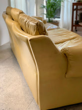 Load image into Gallery viewer, Vintage Leather Couch