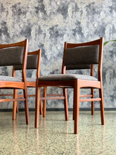 Load image into Gallery viewer, Set of 4 DS Vorster Dining Chairs