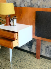 Load image into Gallery viewer, Mid-century Headboard