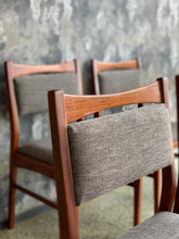 Load image into Gallery viewer, Set of 4 DS Vorster Dining Chairs