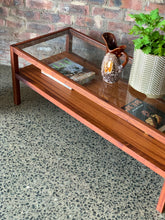 Load image into Gallery viewer, Mid-Century wooden coffee table