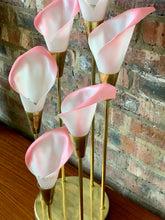 Load image into Gallery viewer, Vintage Calla Lilly Table Lamp