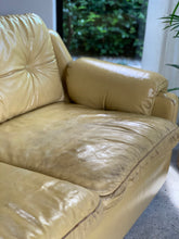 Load image into Gallery viewer, Vintage Leather Couch