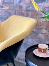 Load image into Gallery viewer, Eames style fiberglass shell chair