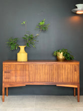 Load image into Gallery viewer, Retro Sideboard