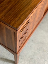 Load image into Gallery viewer, Retro Sideboard