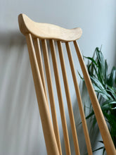 Load image into Gallery viewer, Mid-Century Ercol Dining Set