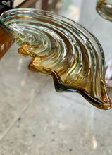 Load image into Gallery viewer, Vintage Glass Bowl