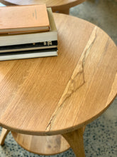 Load image into Gallery viewer, Round Oak Sidetables