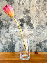 Load image into Gallery viewer, Glass Vase