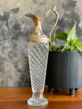 Load image into Gallery viewer, Claret Decanter