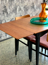 Load image into Gallery viewer, Mid-century 'Wrighton' Dining Set