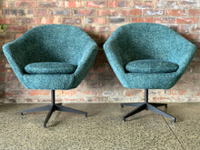 Load image into Gallery viewer, Pair of Retro Zodiac Chairs