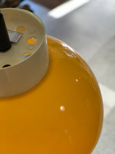 Load image into Gallery viewer, Retro Yellow Pendant