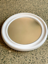 Load image into Gallery viewer, Retro round mirror