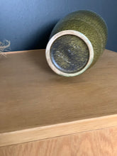 Load image into Gallery viewer, Retro German Vase