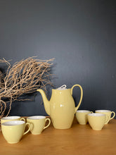 Load image into Gallery viewer, Johnson Bro's Tea Set