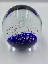 Load image into Gallery viewer, Flower Stigma Murano Paperweight