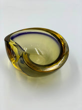 Load image into Gallery viewer, Murano Ashtray
