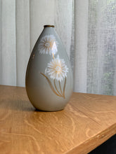 Load image into Gallery viewer, Vintage Furstenberg Porcelain Stem Vase