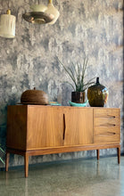 Load image into Gallery viewer, Mid-Century Sideboard L
