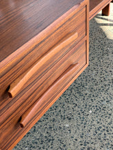 Load image into Gallery viewer, Retro "Torrente" Dresser
