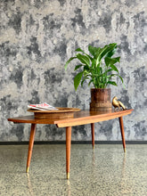 Load image into Gallery viewer, Retro Coffee Table