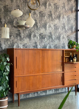 Load image into Gallery viewer, Mid-Century Buffet / High-Board