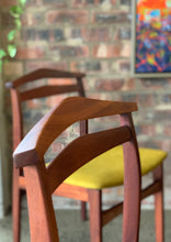 Load image into Gallery viewer, Mid-Century Dining Set