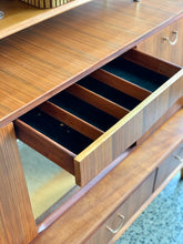 Load image into Gallery viewer, Mid-Century 'Wrighton' Highboard