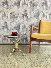 Load image into Gallery viewer, Vintage brass side table