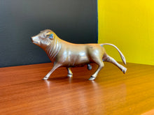 Load image into Gallery viewer, Vintage Brass Bull
