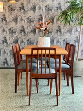 Load image into Gallery viewer, 'Vanson' teak dining table