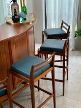 Load image into Gallery viewer, Mid-Century Bar & 5 Bar Chairs