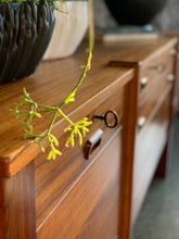 Load image into Gallery viewer, Artecasa Sideboard