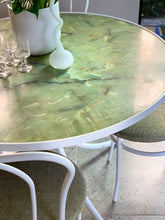 Load image into Gallery viewer, Vintage Diner Set