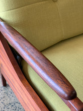 Load image into Gallery viewer, Mid-Century Sleeper Couch