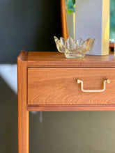 Load image into Gallery viewer, Mid-Century Dressing Table / Console